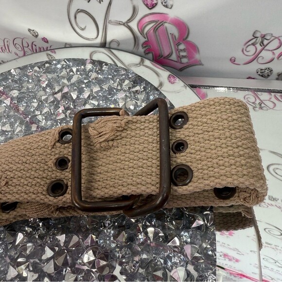 Belt distressed metal rings Beige Canvas Military-Style Belt with Eyelet Details main image 6